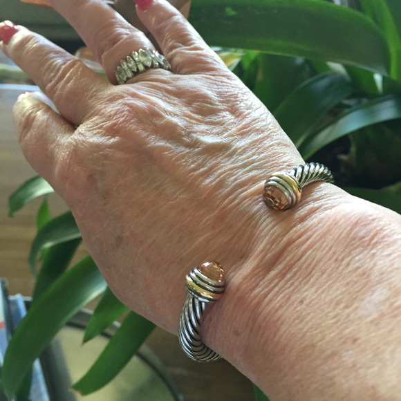 Simple Stylish Two Tone Cable Cuff With Topaz - Picture 4 of 4